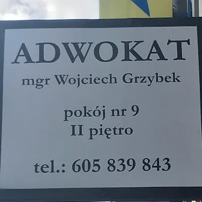 Adwokat Wojciech Grzybek